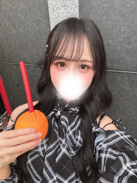 scrape_url:https://cdn2-caskan.com/caskan/img/cast/1782793634_0722639.jpeg