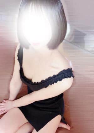 みら