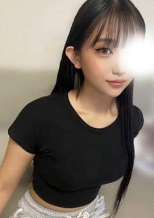 ななみ