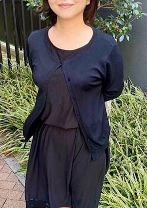 ミセスの子守唄 セラピスト 真由美