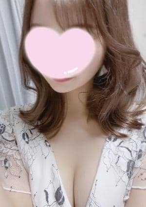 南かれん