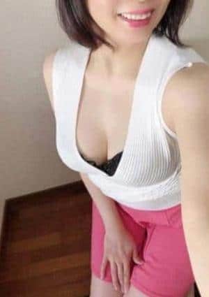 カルーアミルク♡ セラピスト 愛沢えり