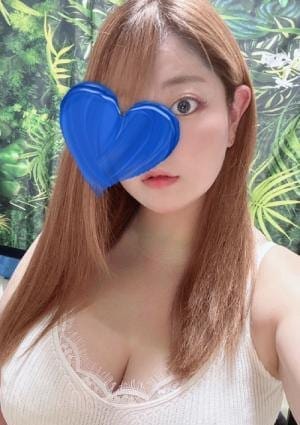 成宮あや