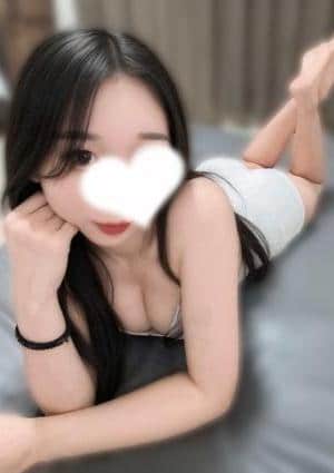 千歳あいら
