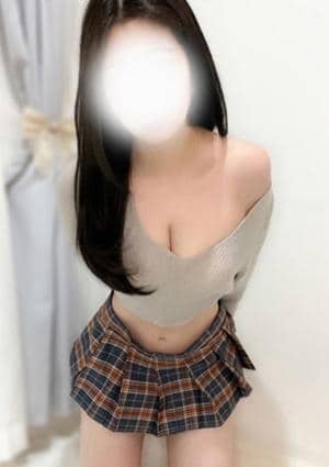雫めい