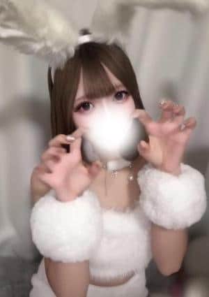 泉みゆ