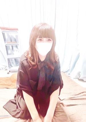 伊勢 エルビアス セラピスト あずさ