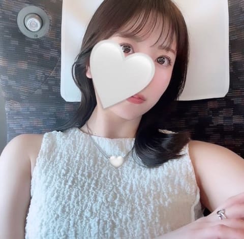 scrape_url:https://esthe-alice.net/images_staff/65/070418142342_13.jpeg
