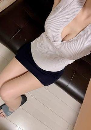 ミセス美オーラ 岡山 セラピスト 千石(センゴク)