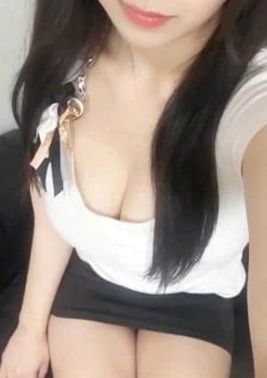 CREA セラピスト 小春ねね