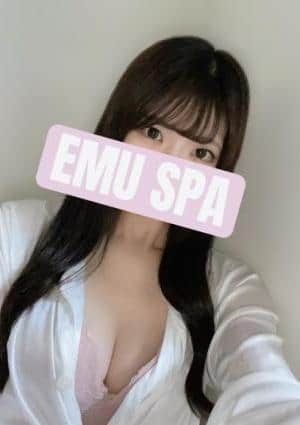 EMU SPA（エミュスパ） セラピスト 中谷ここな