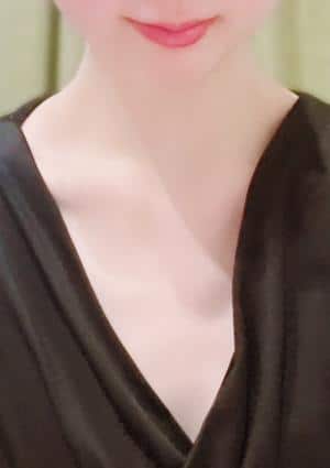 Elie（エリィ） セラピスト 八木 みれい