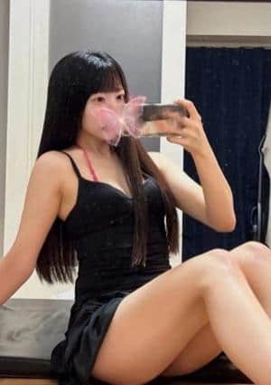 篠塚ゆの