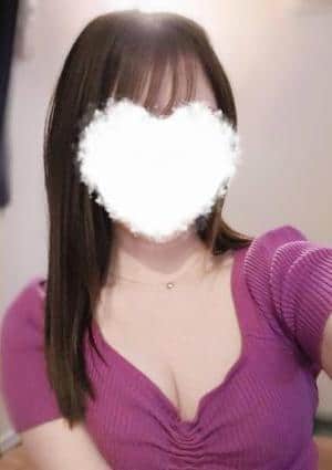 エステティシャンの彼女 セラピスト くるみ