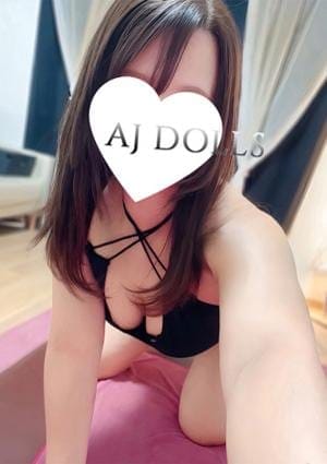 愛内ゆら