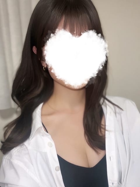scrape_url:https://cdn2-caskan.com/caskan/img/cast/1782402105_8268376.jpg