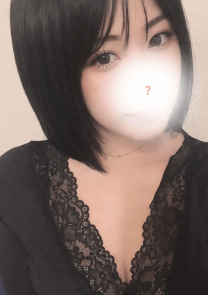 青葉りさ