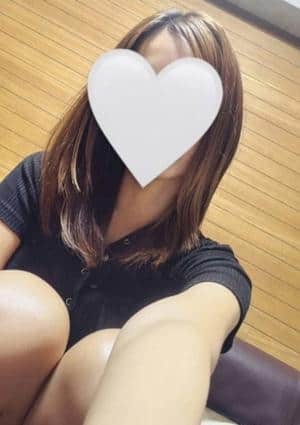 y's（ワイズ） セラピスト りり