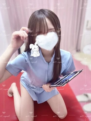 scrape_url:https://esthe-angeaile.com/images_staff/130/120816504721_2.jpg