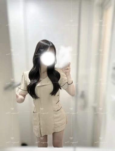 scrape_url:https://esthe-angeaile.com/images_staff/130/081419082897.jpeg
