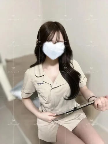 scrape_url:https://esthe-angeaile.com/images_staff/130/040816544626_1.jpg
