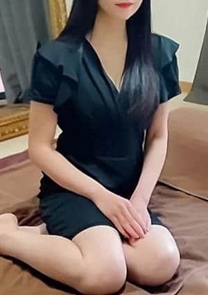 MADAME聖子 セラピスト めい