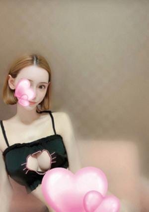 EXE（エグゼ） セラピスト すず