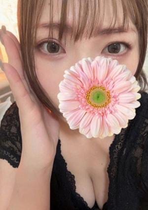 シークレットモーメント セラピスト えま