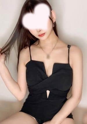恵比寿 Carinna（カリナ） セラピスト 藤咲 リズ