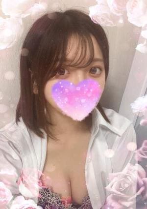 橘 るな