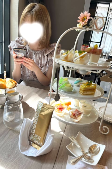 scrape_url:https://esthe-dulcis.com/images_staff/275/083116495096.jpeg