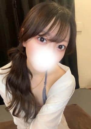 GOLD CROWN 藤沢ルーム セラピスト かれん