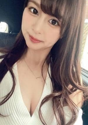 ここな　友紀
