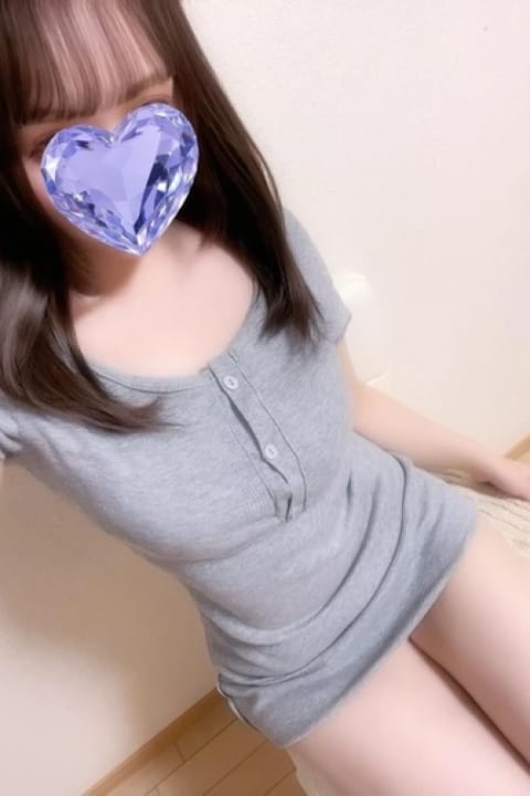Re:メンズエステ セラピスト ひな