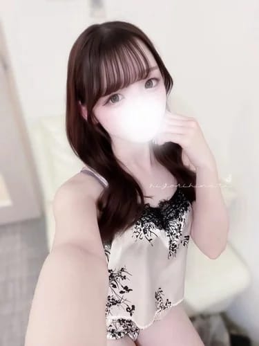 scrape_url:https://esthe-angeaile.com/images_staff/237/060914155383.jpg