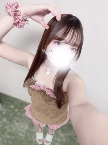 scrape_url:https://esthe-angeaile.com/images_staff/237/031619533226_0.jpeg
