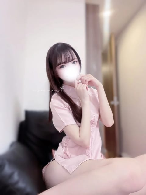 scrape_url:https://esthe-angeaile.com/images_staff/237/040617593980_7.jpeg