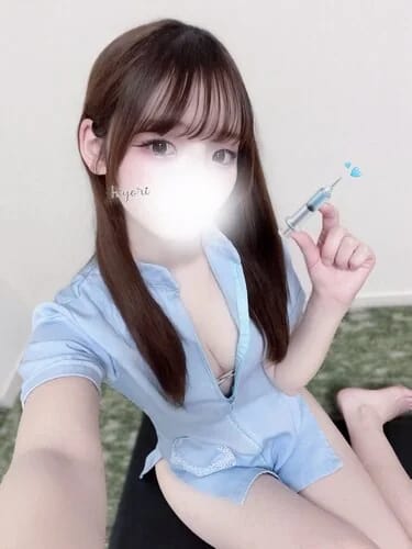 scrape_url:https://esthe-angeaile.com/images_staff/237/032419322585_0.jpeg
