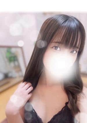 オイルの女神 セラピスト 華宮えな