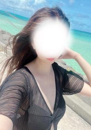 瞳✨ザ美魔女