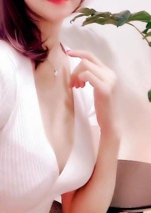 LA BELLA（ラベーラ） セラピスト 相田