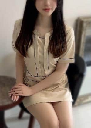 紫乃(しの)