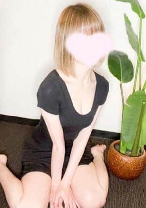 優木 まい