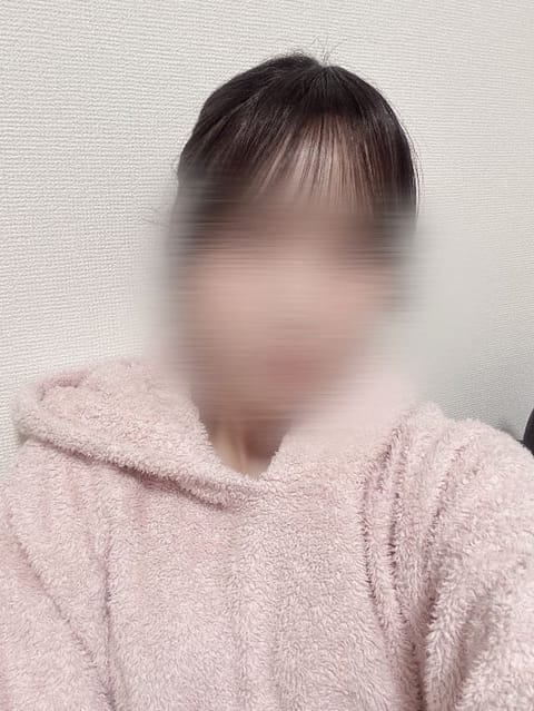 scrape_url:https://esthe-alice.net/images_staff/424/070415443961_4.jpeg