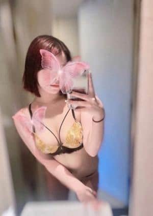小野なぎさ