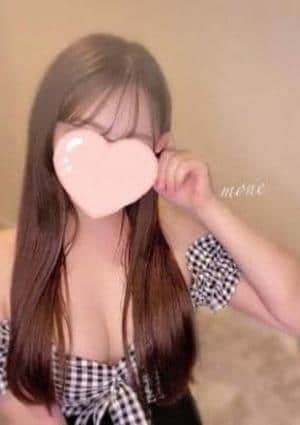 萌乃もね