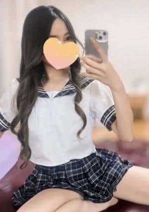 鈴木 あいな