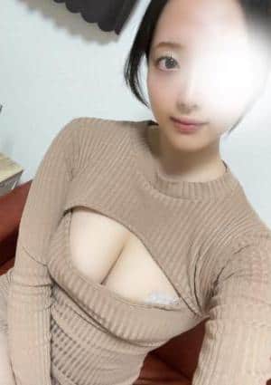 BECAUSE（ビコーズ） セラピスト 新田かずは