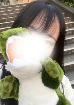 山岸 ひめな