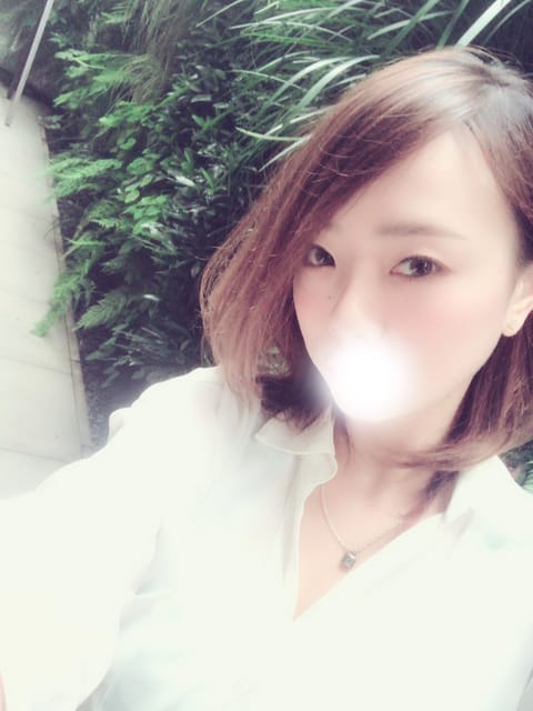 新宿秘密妻 セラピスト マキ